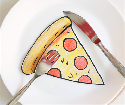 Paper plate pizza